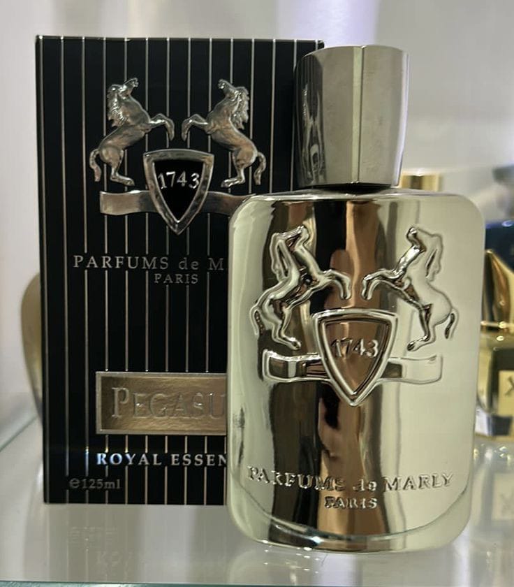 Pegasus Exclusif (Gold) by Parfums de Marly